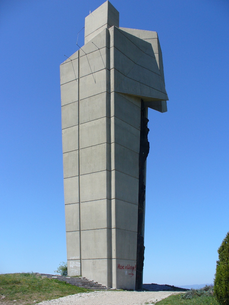 Bakadjik-memorial-of-Russian-Liberators-1