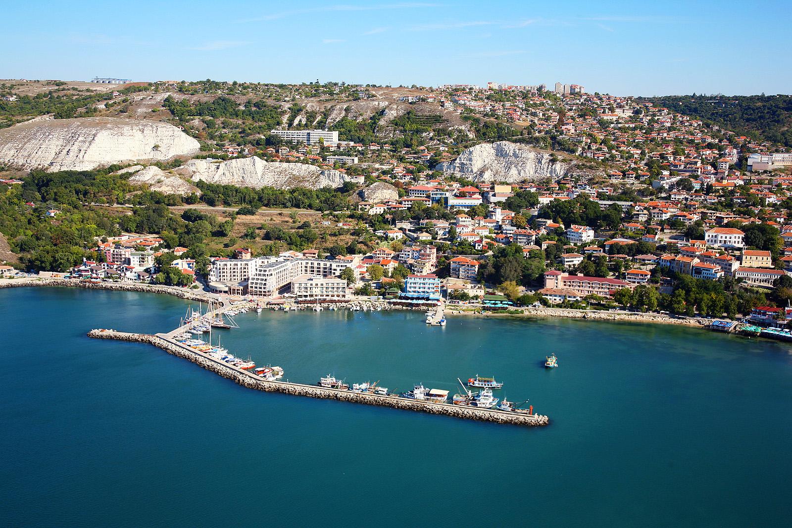 Balchik_Sea-Resort-Bulgaria_Aerial_photo-from-Black-Sea