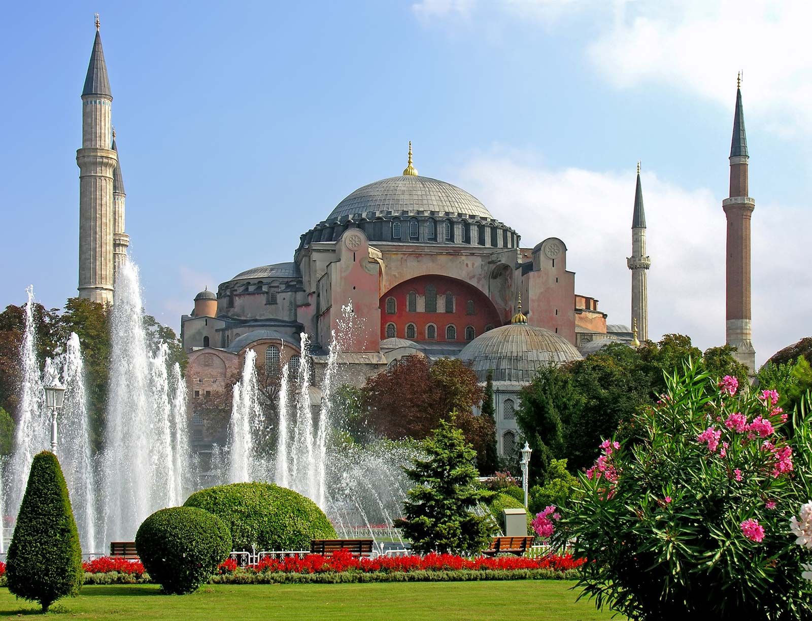 Hagia-Saint-Sophia-Istanbul-Constantinople