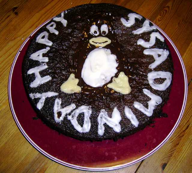Its-SysAdminDay-SAD-day-the-day-of-the-system-administrtator-cake-hooray