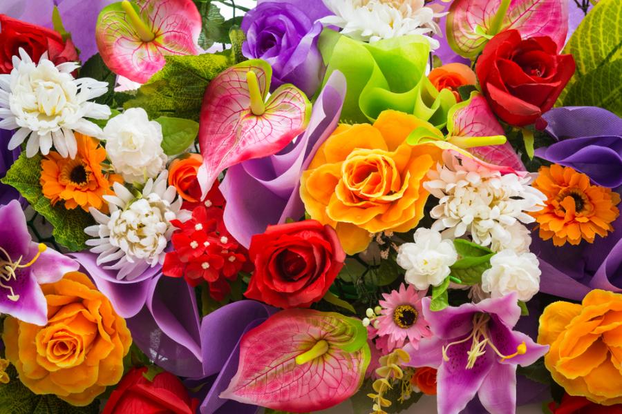 International Woman's day short history - 8 of march beautiful flowers - Triumph of Woman